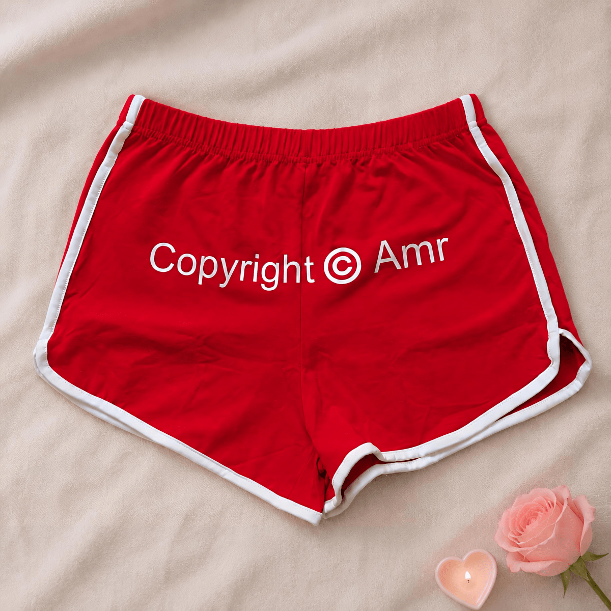 Women hot shorts - Copyright Yours - Etba3lly